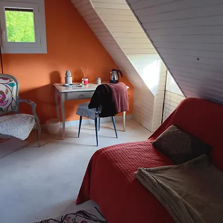 Проживание в семье D'hotes 1 *